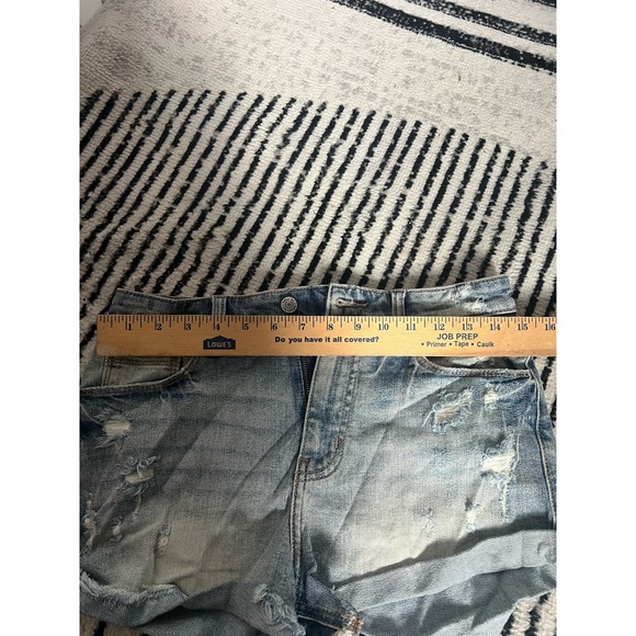 Willow and Root Distressed Light Wash Blue Jean Shorts - Picture 6 of 7